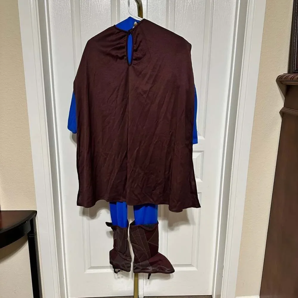 Rubies Superman costume/ cosplay  Boys Size M. Great for Halloween or dress up